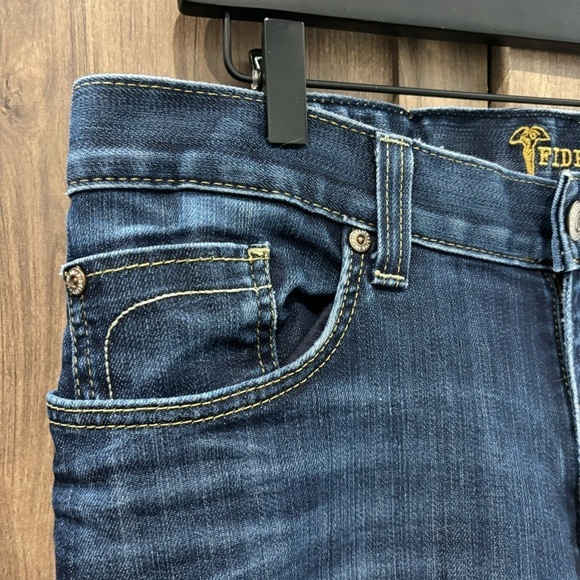 Fidelity 50-11/33 Men’s Jeans Calvary Wash - Picture 3 of 10